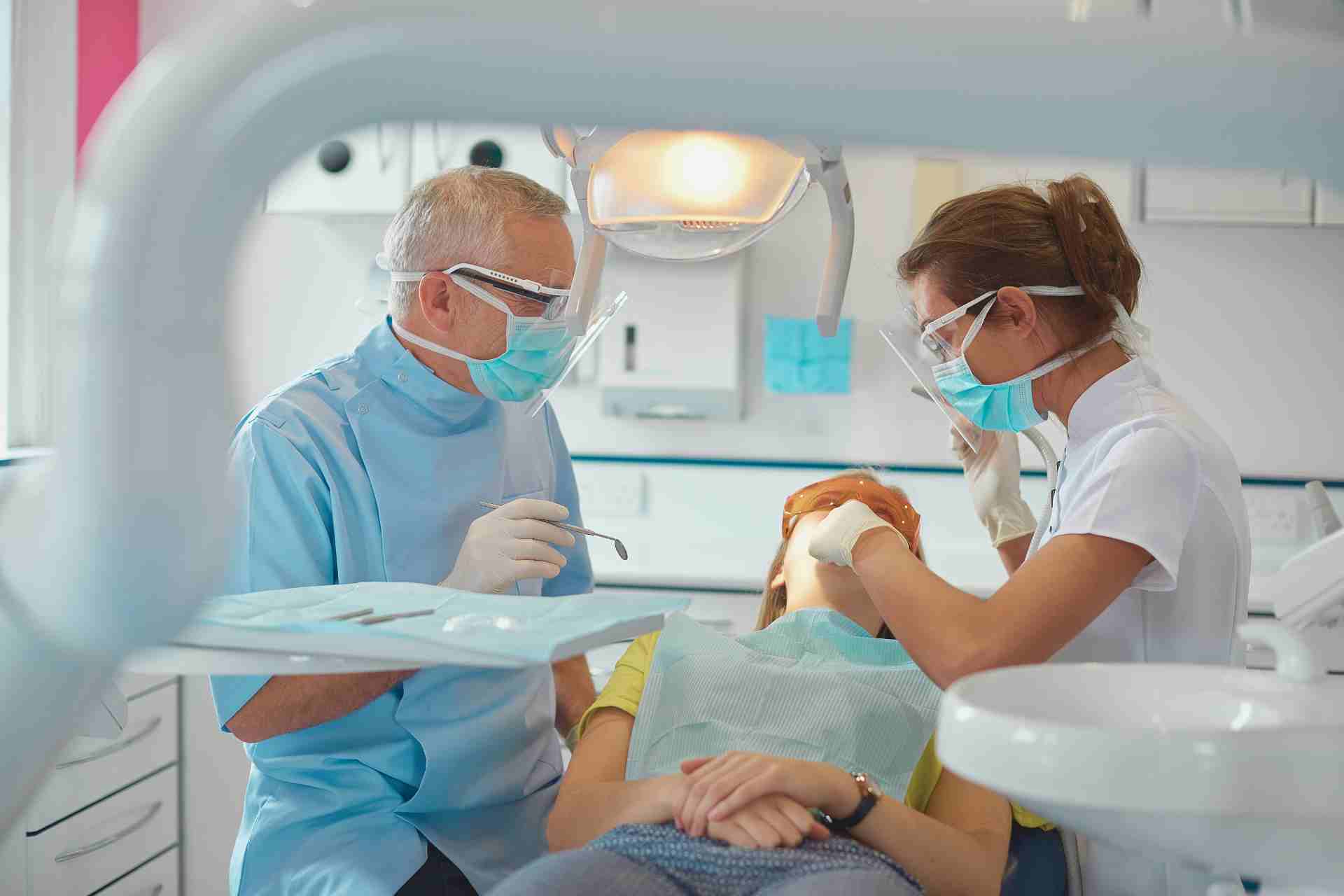 Dentist in Algonquin, IL
